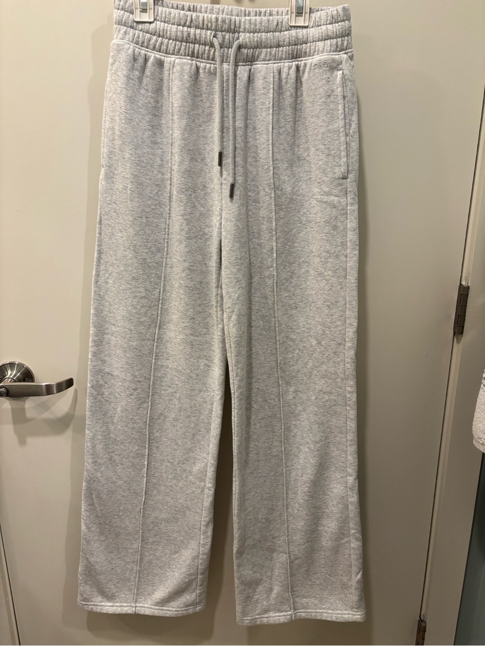 Women’s Light Gray Drawstring Lounge Pants